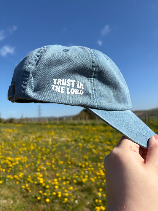 Trust in the Lord Christian Everyday Cap